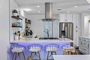 The Desert Xscape Pool Views