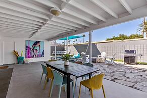 The Desert Xscape Pool Views