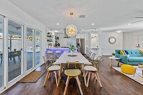 The Desert Xscape Pool Views