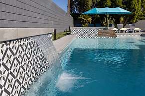 The Desert Xscape Pool Views