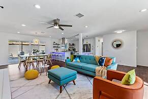 The Desert Xscape Pool Views