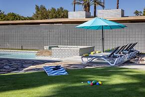 The Desert Xscape Pool Views