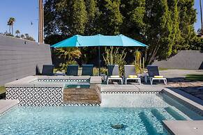 The Desert Xscape Pool Views