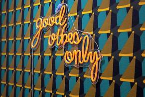 Poolside Palm Springs Paradise