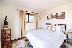 Cozy Rustic Home Minutes to Joshua Tree Nat l Park