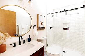 Cozy Rustic Home Minutes to Joshua Tree Nat l Park