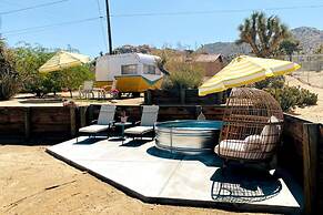 Cozy Rustic Home Minutes to Joshua Tree Nat l Park