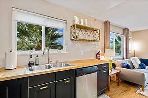 Casita Cerritos - NEW - Luxurious Modern Retreat in Palm Springs
