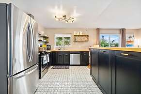 Casita Cerritos - NEW - Luxurious Modern Retreat in Palm Springs