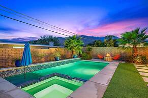 Casita Cerritos - NEW - Luxurious Modern Retreat in Palm Springs