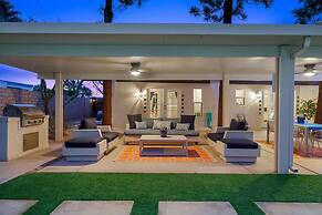 Casita Cerritos - NEW - Luxurious Modern Retreat in Palm Springs