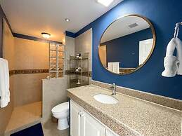 Glamorous Fully Equipped Condo With Amazing Sunset
