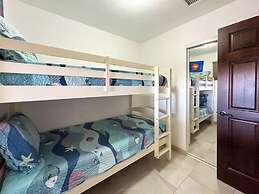 Family Friendly Condo With Oceanfront Views