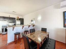 Mexican Ambience Townhome With Pool 28