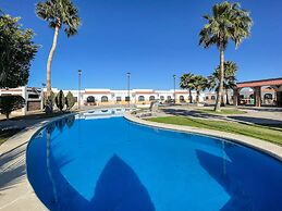 Mexican Ambience Townhome With Pool 28