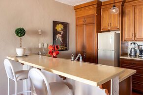 Mexican Ambience Townhome With Pool 31