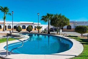 Mexican Ambience Townhome With Pool 2