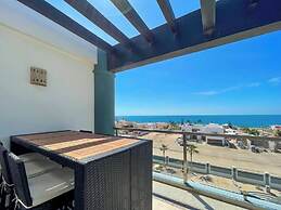 Quiet Cozy Getaway With Stunning Ocean View