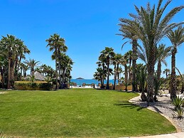 Stunning Villa at Sandy Beach With Beach
