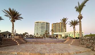Oceanfront Condo With Astonishing View Private
