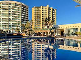 Oceanfront Condo With Astonishing View Private