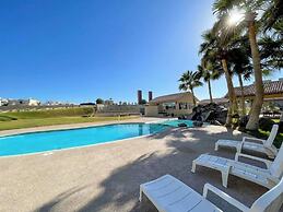 Peaceful Condo With Ocean View