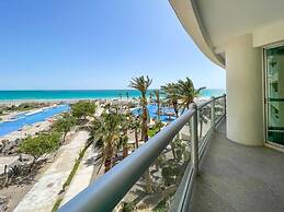 Oceanfront Condo With Astonishing View