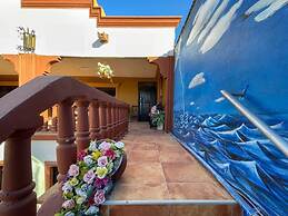 Homely Mexican Accent Apartment 2