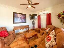 Homely Mexican Accent Apartment 2