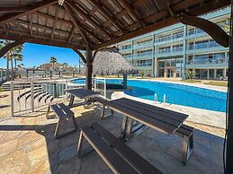 Upscale Ocean View Condo Close to it all Great