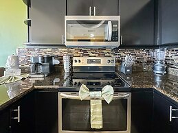 Upscale Ocean View Condo Close to it all Great