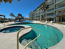 Upscale Ocean View Condo Close to it all Great