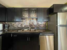 Upscale Ocean View Condo Close to it all Great