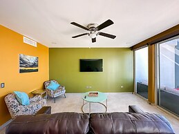 Upscale Ocean View Condo Close to it all Great