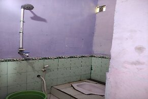 OYO 90633 Graha Dirham Homestay