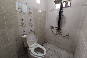 OYO 90633 Graha Dirham Homestay