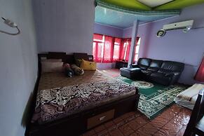 OYO 90633 Graha Dirham Homestay