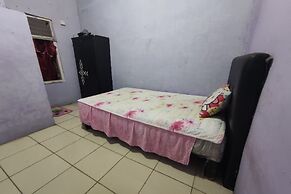 OYO 90633 Graha Dirham Homestay