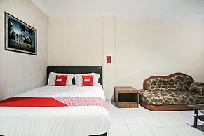 OYO 90381 Belva Guest House