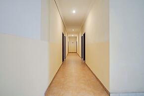 OYO 90381 Belva Guest House