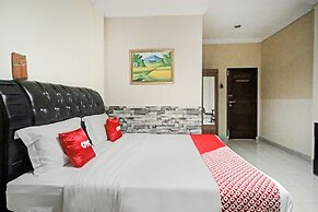 OYO 90381 Belva Guest House