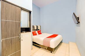 OYO 90009 Faster Inn 1