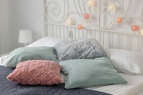 Spacious Grunwaldzka 77 by Renters