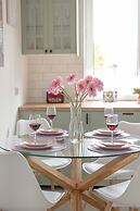 Spacious Grunwaldzka 77 by Renters