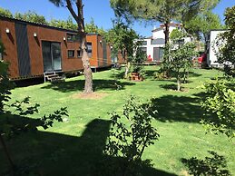 Sakız Tiny House & Apart