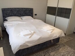 Sakız Tiny House & Apart