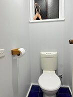 Apple House Hoppers Crossing