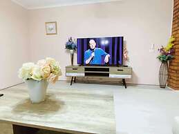 Apple House Hoppers Crossing