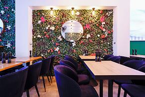 Sleephotels Cosmos