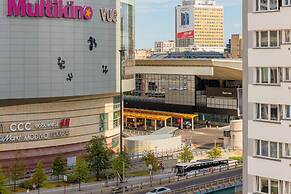 Apartment With View Zlota 61 by Renters